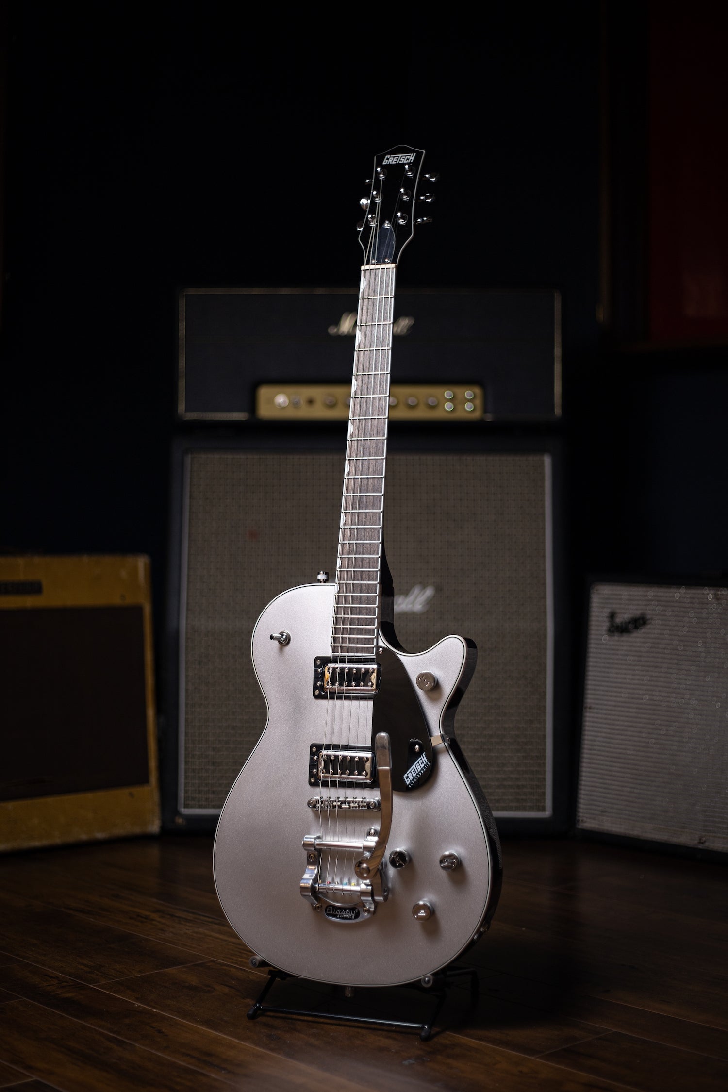 Gretsch G5230T Electromatic Jet FT Single-Cut W/ Bigsby Electric Guitar -  Airline Silver