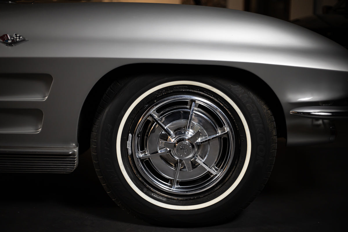 1963 Chevrolet Corvette Split Window Coupe - Sebring Silver