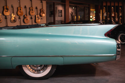 1960 Cadillac El Dorado Biarritz - Inverness Green
