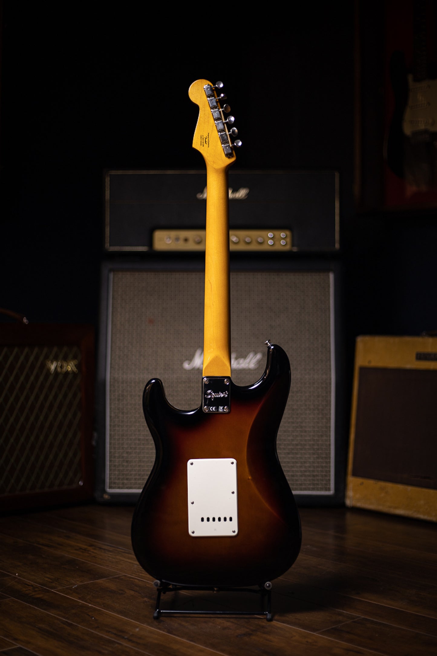 Squier Classic Vibe '60s Stratocaster Electric Guitar - 3-Tone Sunburst