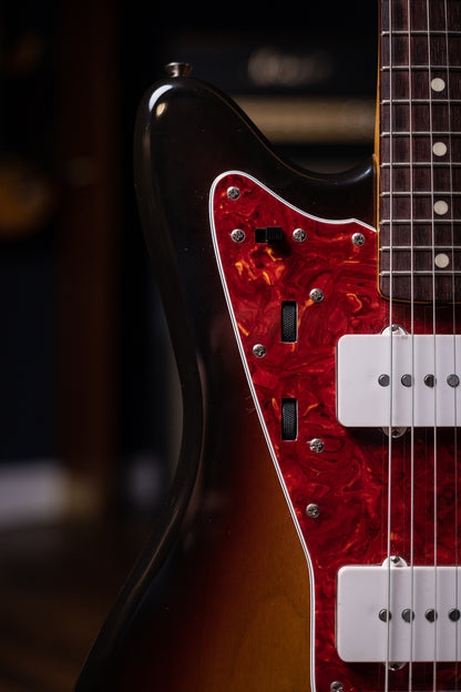 1995 Fender Jazzmaster MIJ Electric Guitar / Signed by Nokie Edwards / Owned by Nokie Edwards - Sunburst