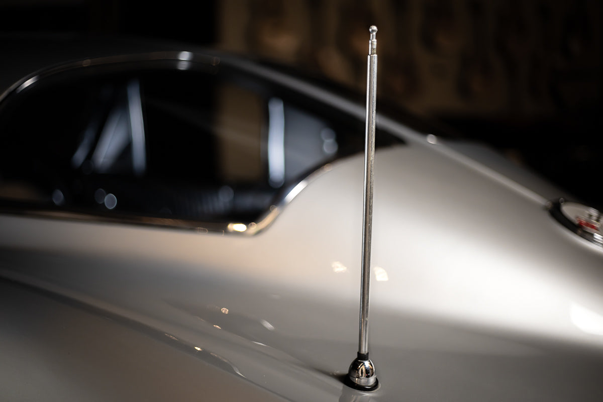 1963 Chevrolet Corvette Split Window Coupe - Sebring Silver