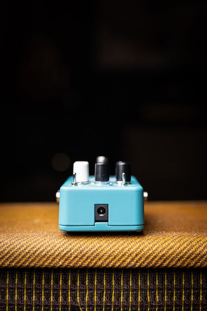 Electro-Harmonix- Eddy Analog Vibrato & Chorus Pedal