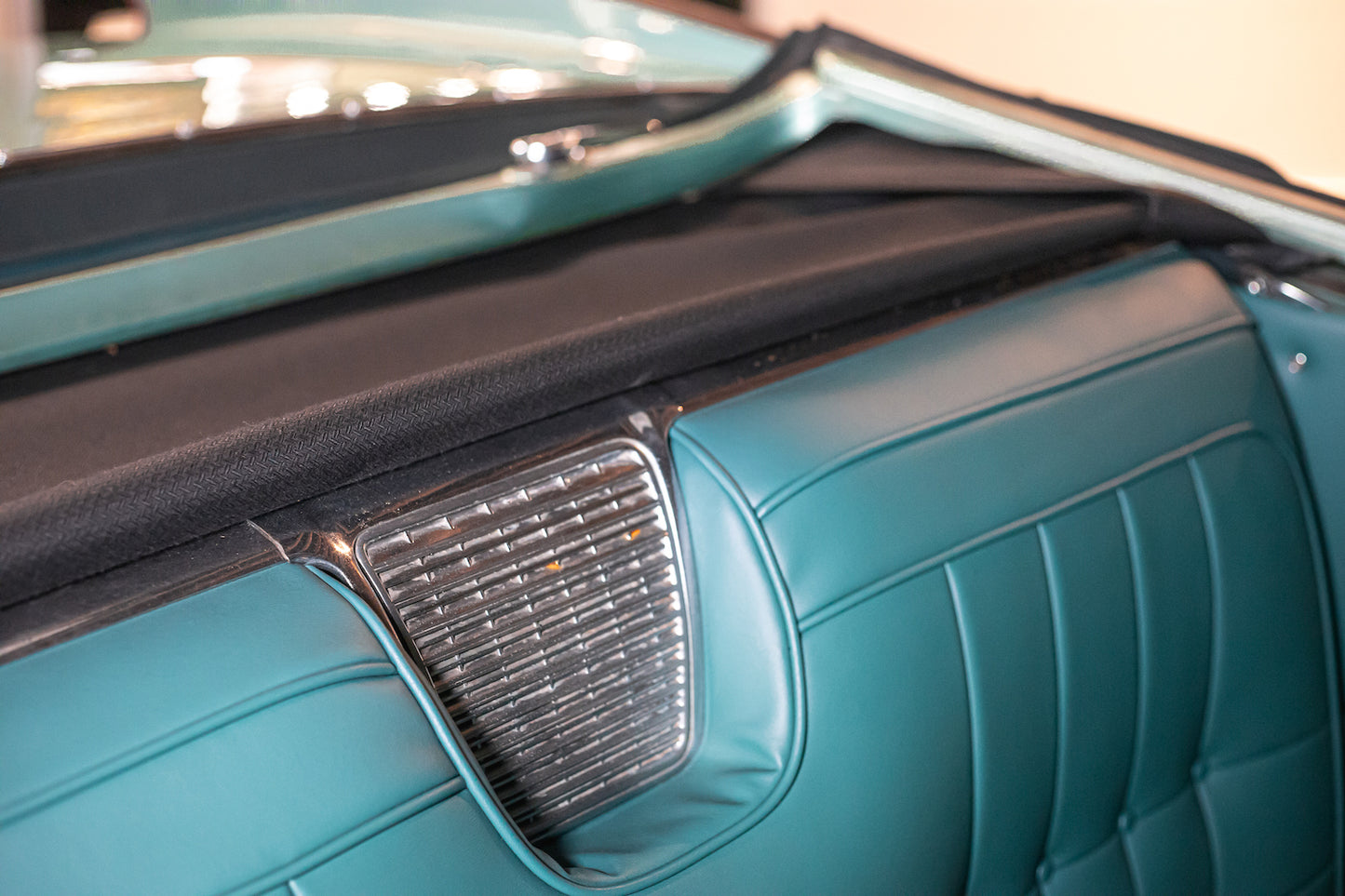 1960 Cadillac El Dorado Biarritz - Inverness Green