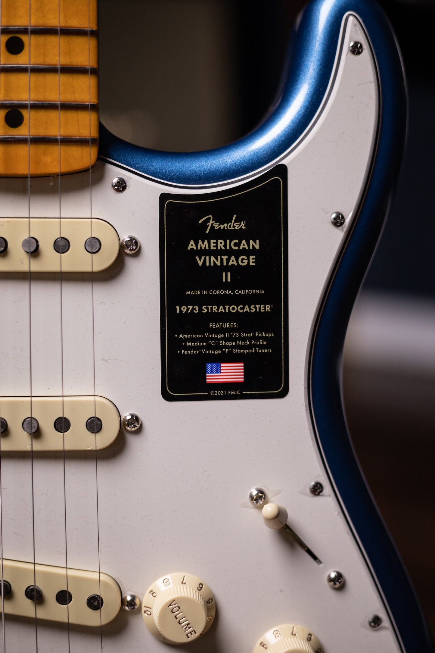 Fender American Vintage II 1973 Stratocaster® Electric Guitar - Lake Placid Blue