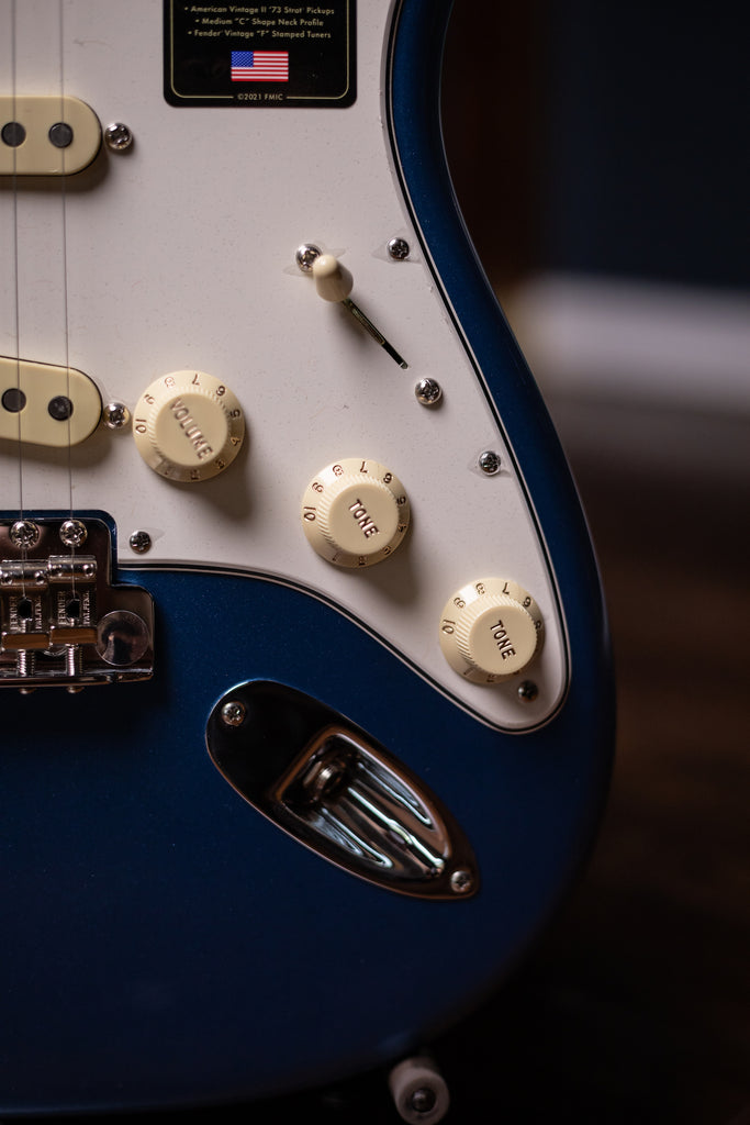 Fender American Vintage II 1973 Stratocaster® Electric Guitar - Lake Placid Blue