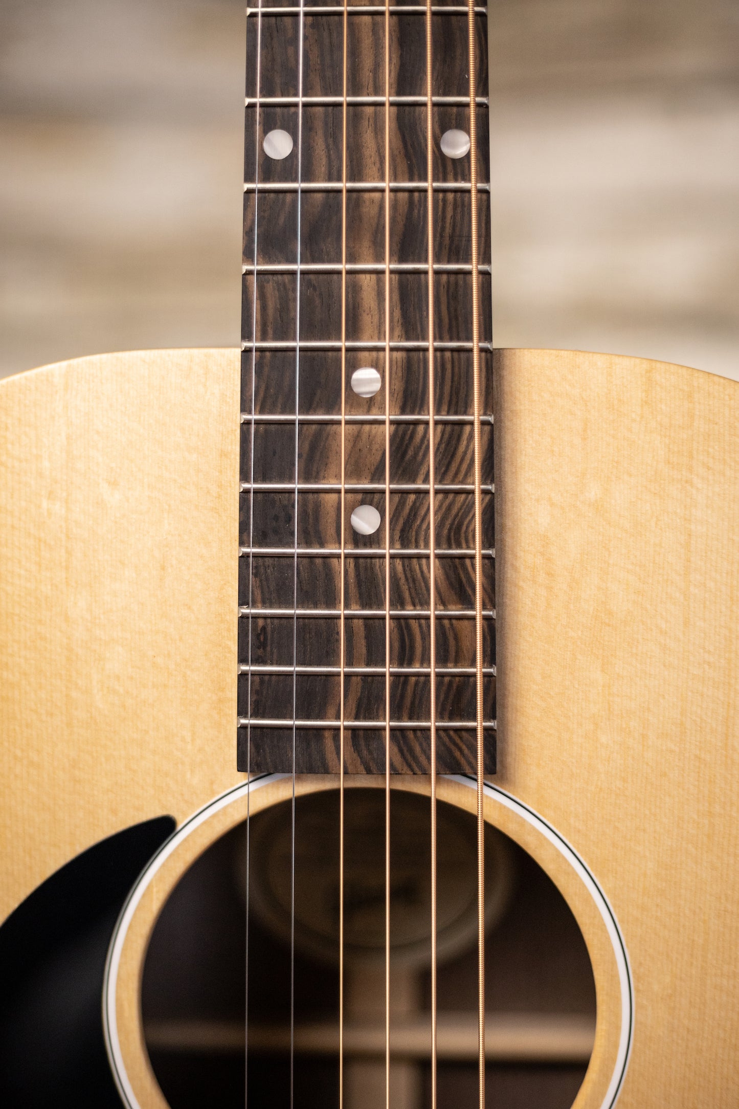 Gibson G-45 Left Handed Acoustic Guitar - Natural