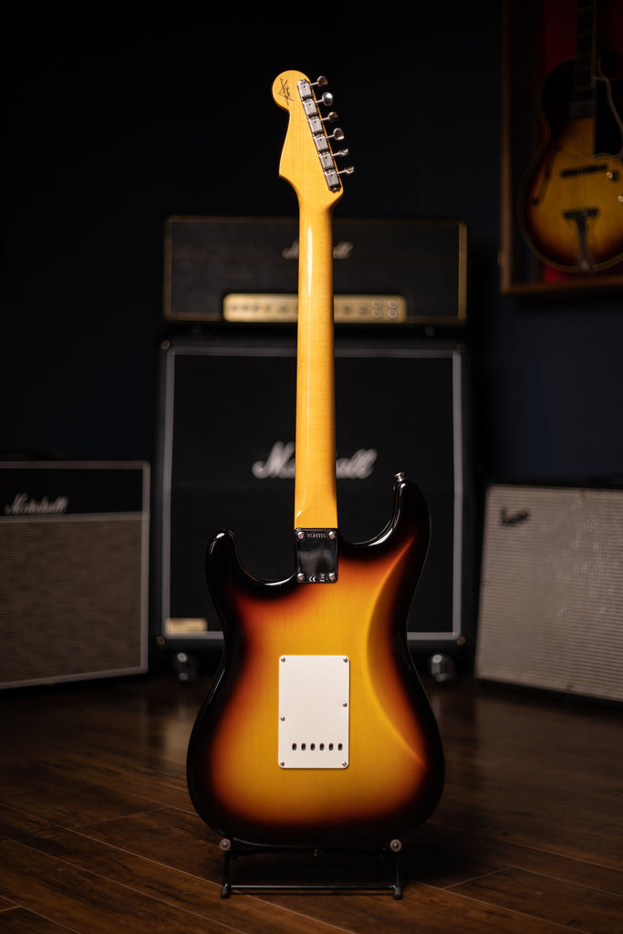 Fender Custom Shop Vintage Custom 1962 Stratocaster Maple Neck Electric Guitar  - 3-Color Sunburst