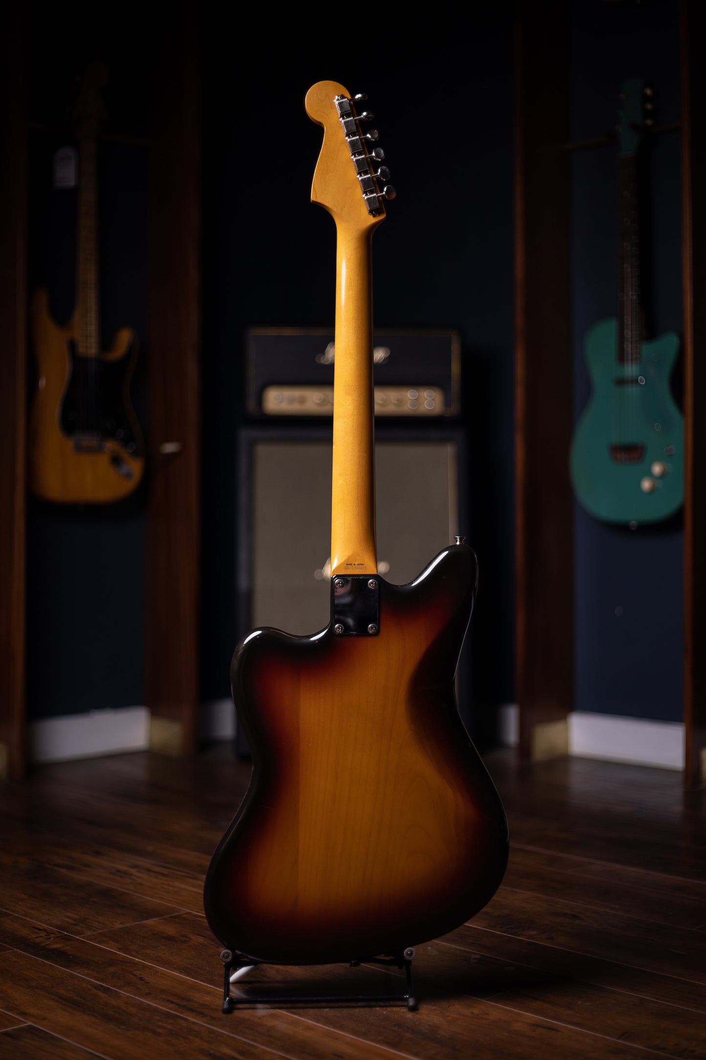 1995 Fender Jazzmaster MIJ Electric Guitar / Signed by Nokie Edwards / Owned by Nokie Edwards - Sunburst