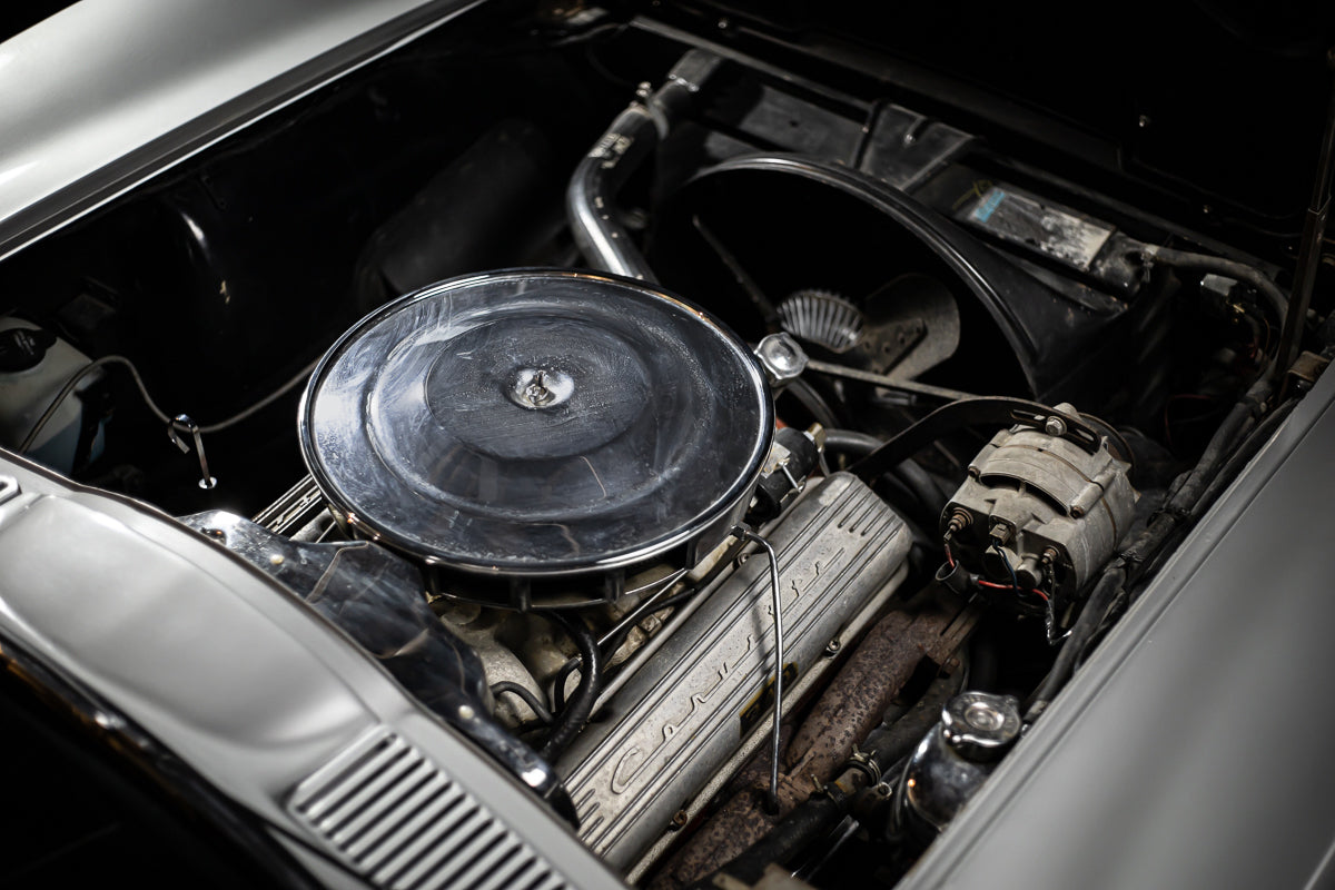 1963 Chevrolet Corvette Split Window Coupe - Sebring Silver