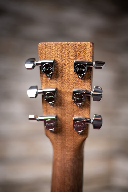 Martin 000Jr-10 Satin Acoustic Guitar - Natural