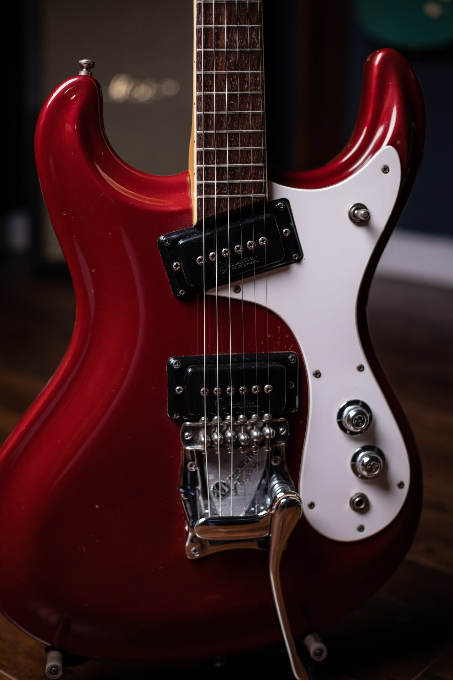 1965 Mosrite Ventures Model / Owned by Nokie Edwards Electric Gutiar - Candy Apple Red
