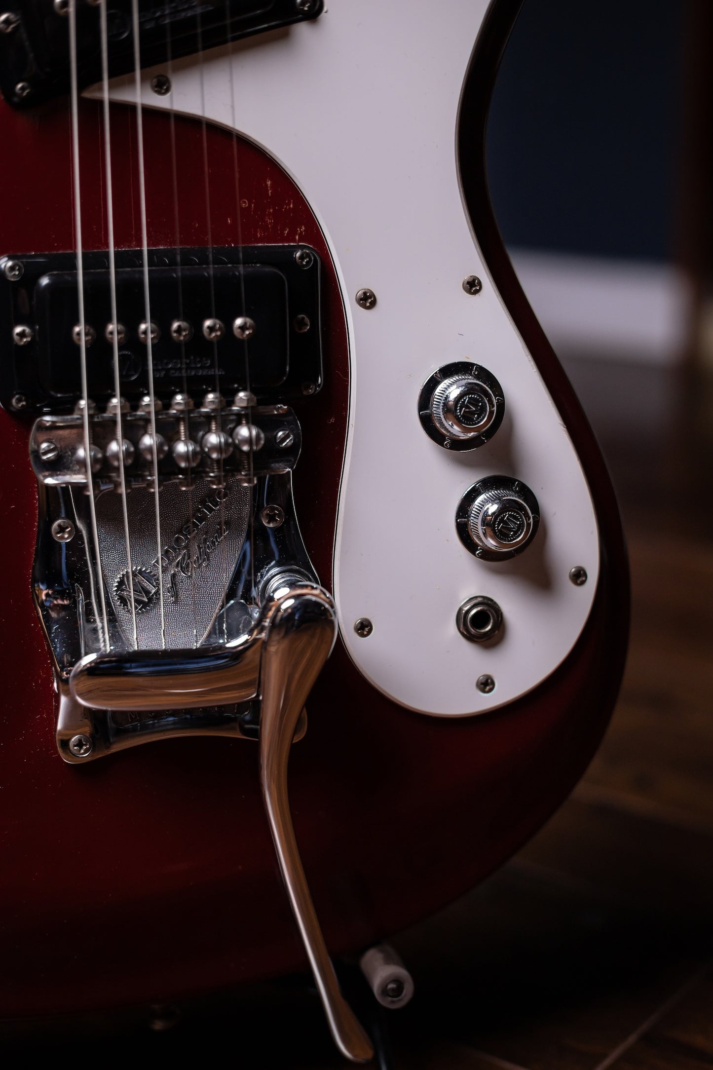 1965 Mosrite Ventures Model / Owned by Nokie Edwards Electric Gutiar - Candy Apple Red