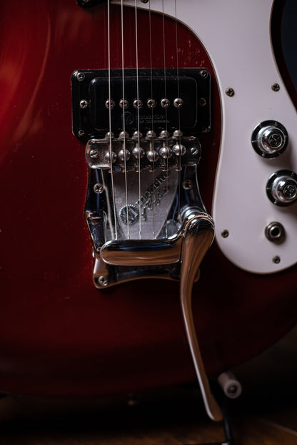 1965 Mosrite Ventures Model / Owned by Nokie Edwards Electric Gutiar - Candy Apple Red