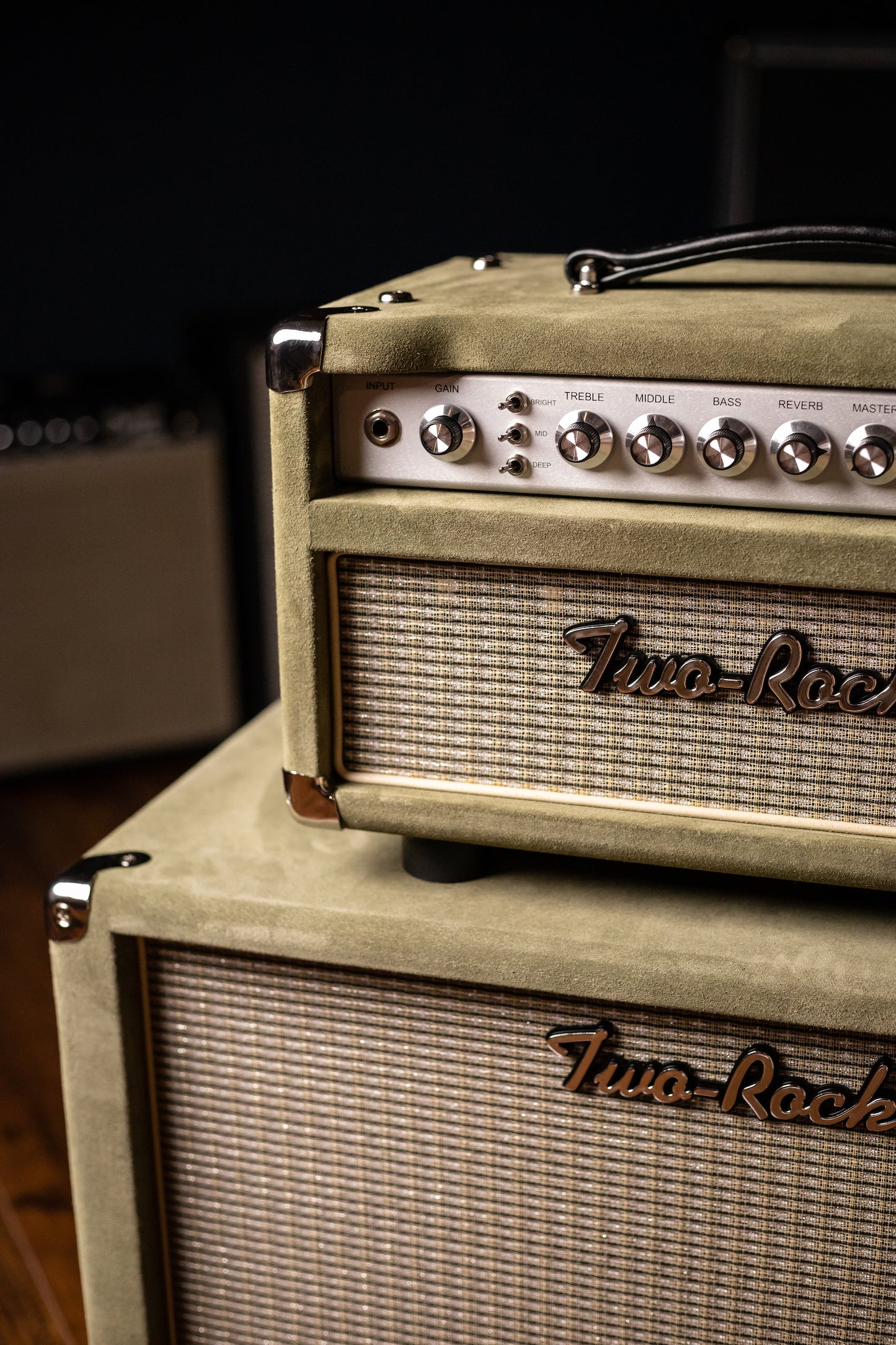 Two-Rock Studio Signature 35 Watt Tube Head and 12-65B 1x12 Extension Cabinet - Moss Green Suede, Silver Chassis, Vintage Gold Grill, Silver Knobs
