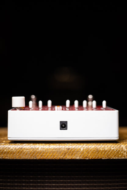 Electro-Harmonix POG2 Polyphonic Octave Generator Pedal