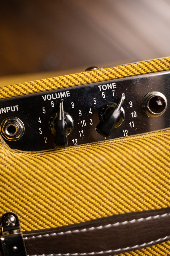 Fender Pro Junior IV SE 1x10" 15-watt Tube Combo Amp - Tweed