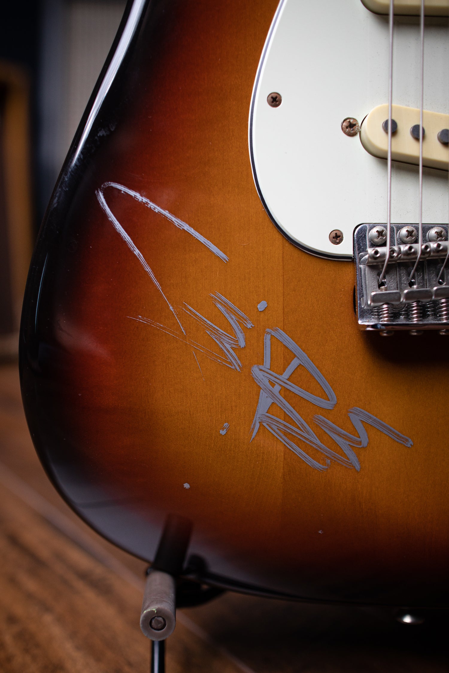 1990’s Fender Stratocaster Electric Guitar [Signed by Cream] - Sunburst - Walt Grace Vintage