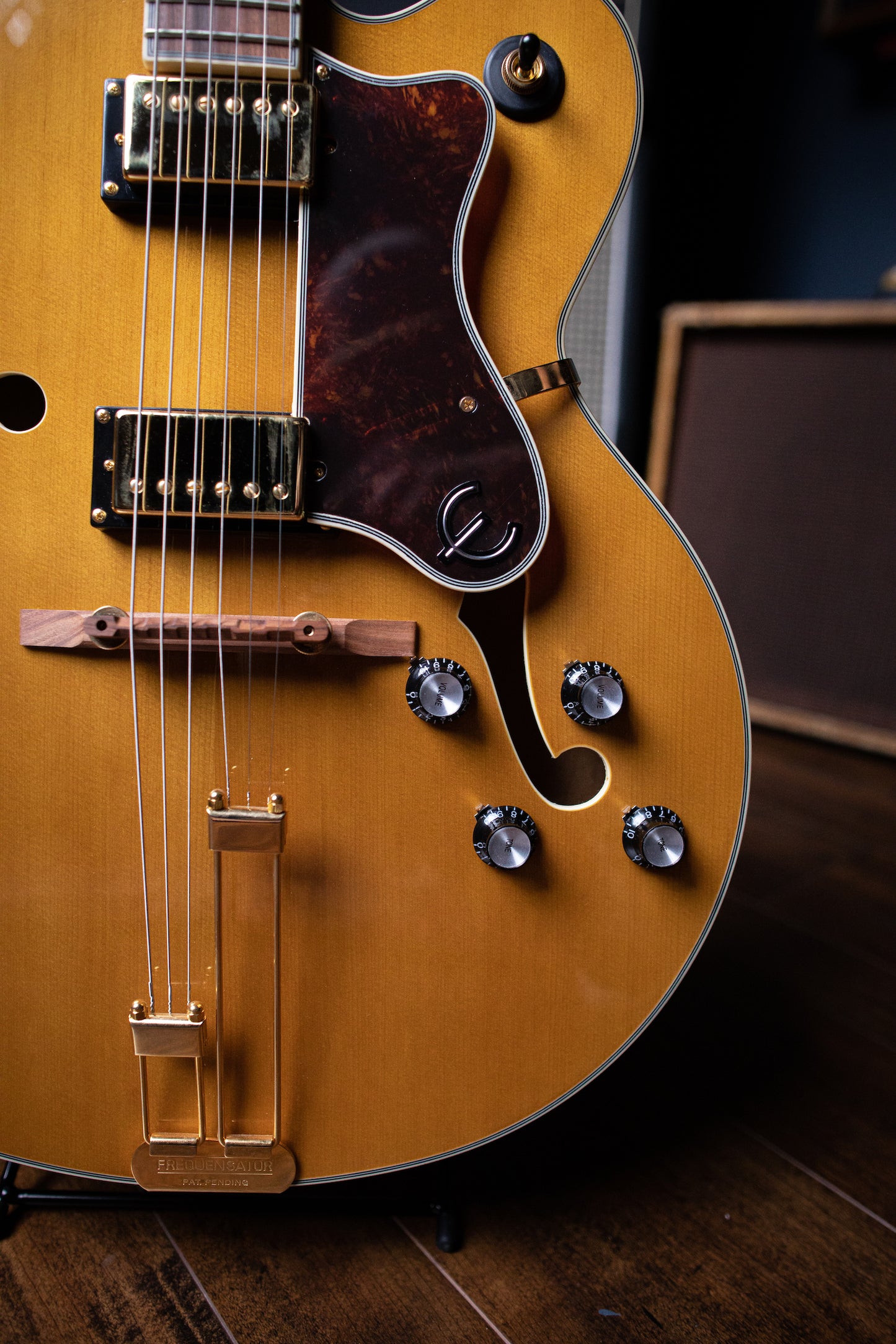Epiphone Broadway Hollowbody Electric Guitar - Vintage Natural - Walt Grace Vintage
