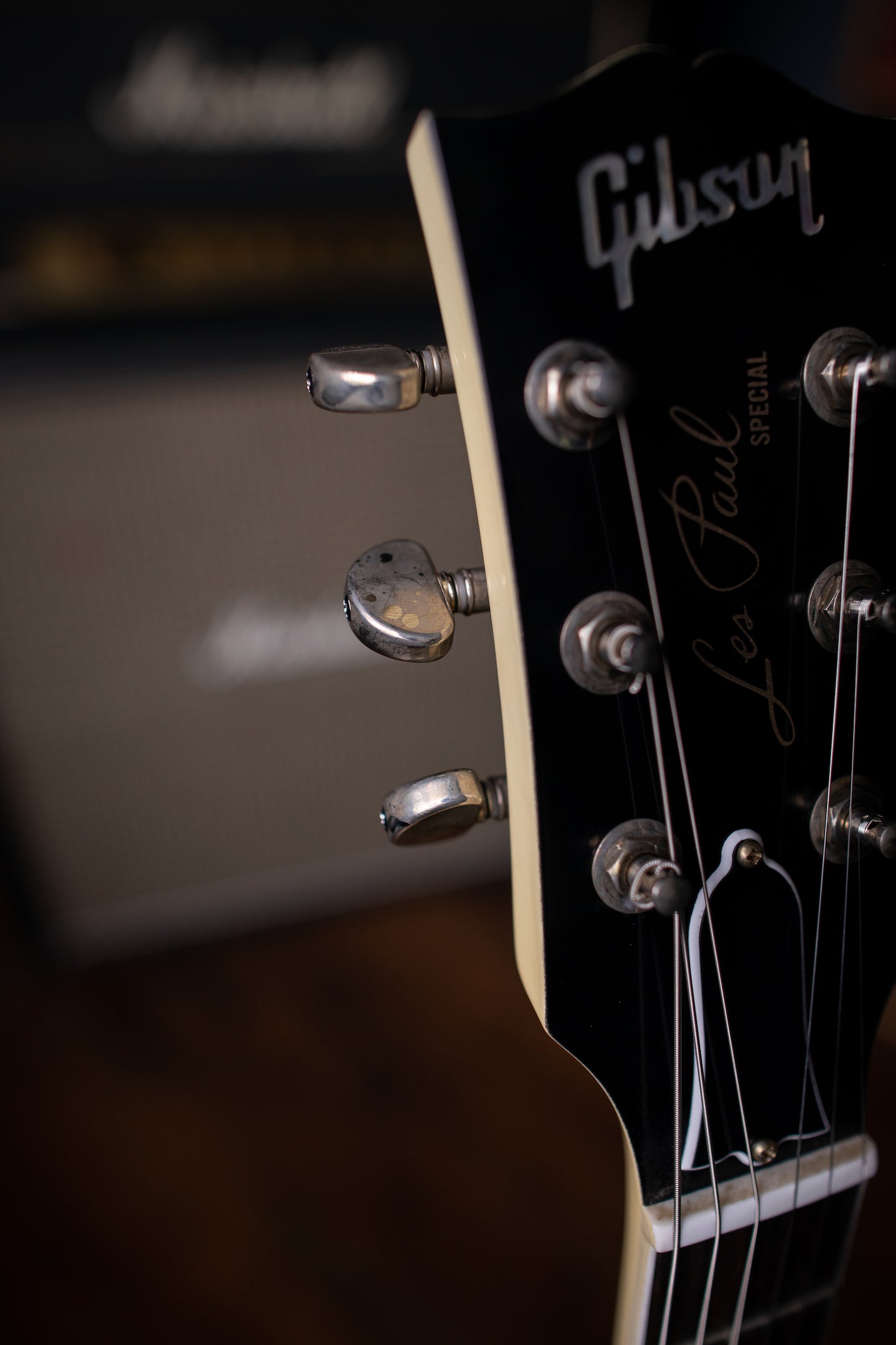 Gibson Custom Shop Les Paul Special Double Cut Electric Guitar - VOS Classic White - Walt Grace Vintage