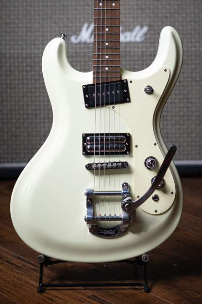 Danelectro '64 Electric Guitar - Cream - Walt Grace Vintage