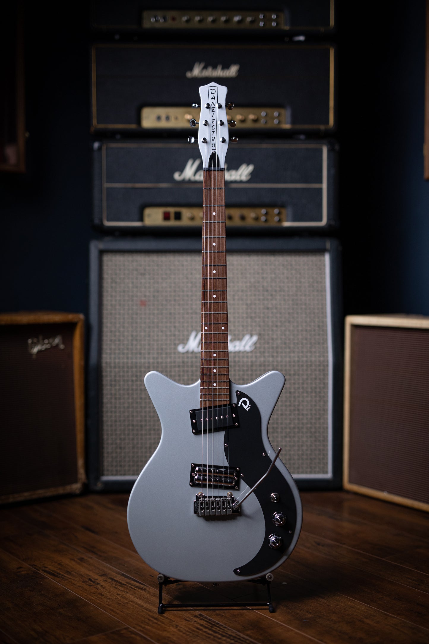 Danelectro ‘59 XT Electric Guitar - Silver/Black - Walt Grace Vintage