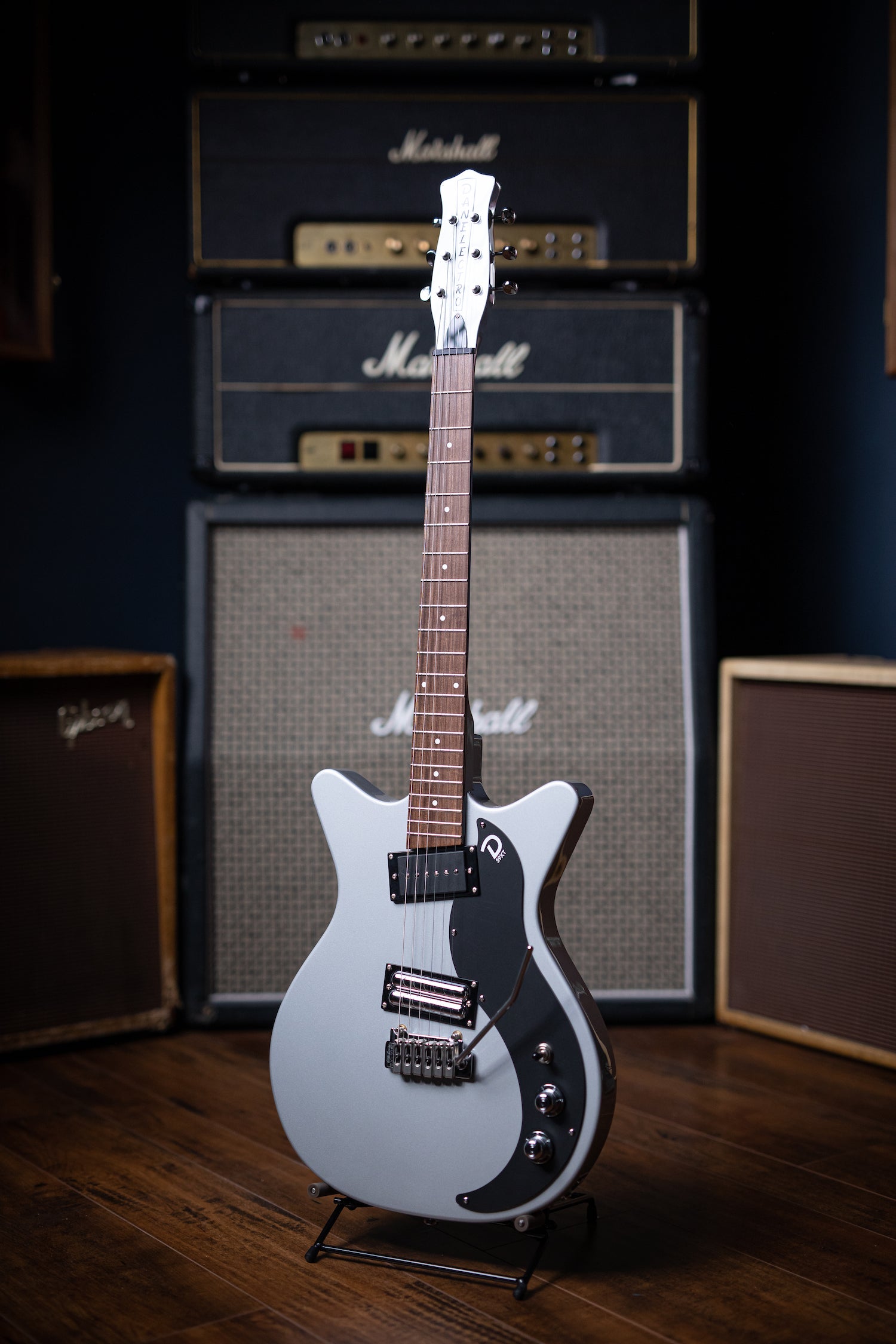 Danelectro ‘59 XT Electric Guitar - Silver/Black - Walt Grace Vintage
