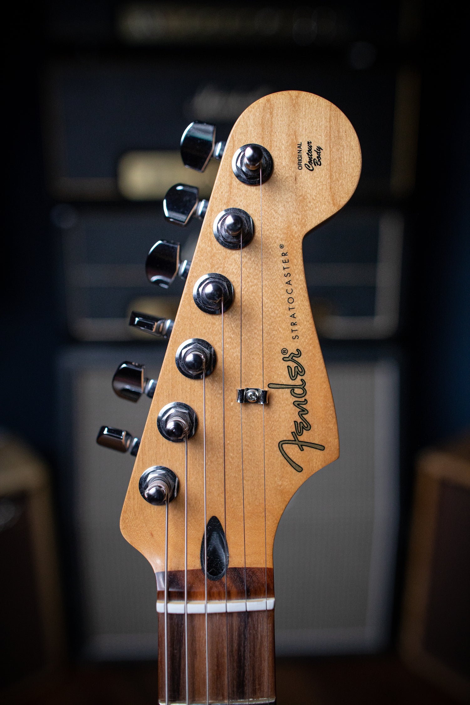 Fender Japan STRATOCASTER ORIGINAL Contour Body エレキギター 