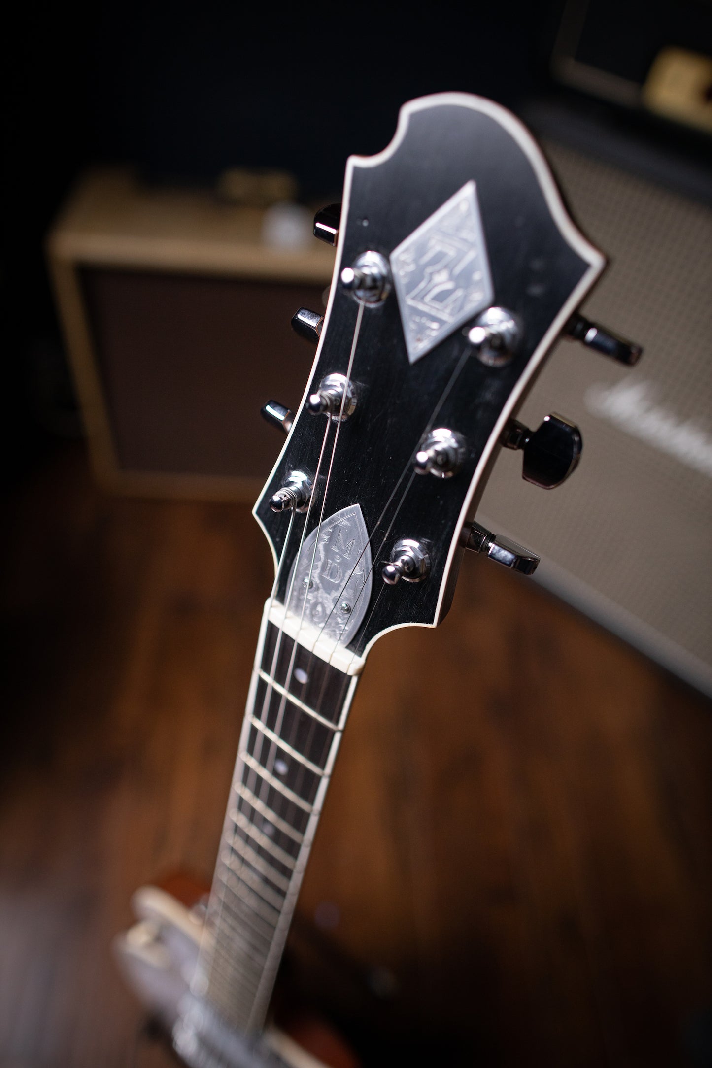 1996 Zemaitis Custom Deluxe Electric Guitar - "Pearl Top" - Walt Grace Vintage