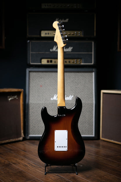 Fender Vintera '60s Stratocaster Electric Guitar - 3-Tone Sunburst - Walt Grace Vintage