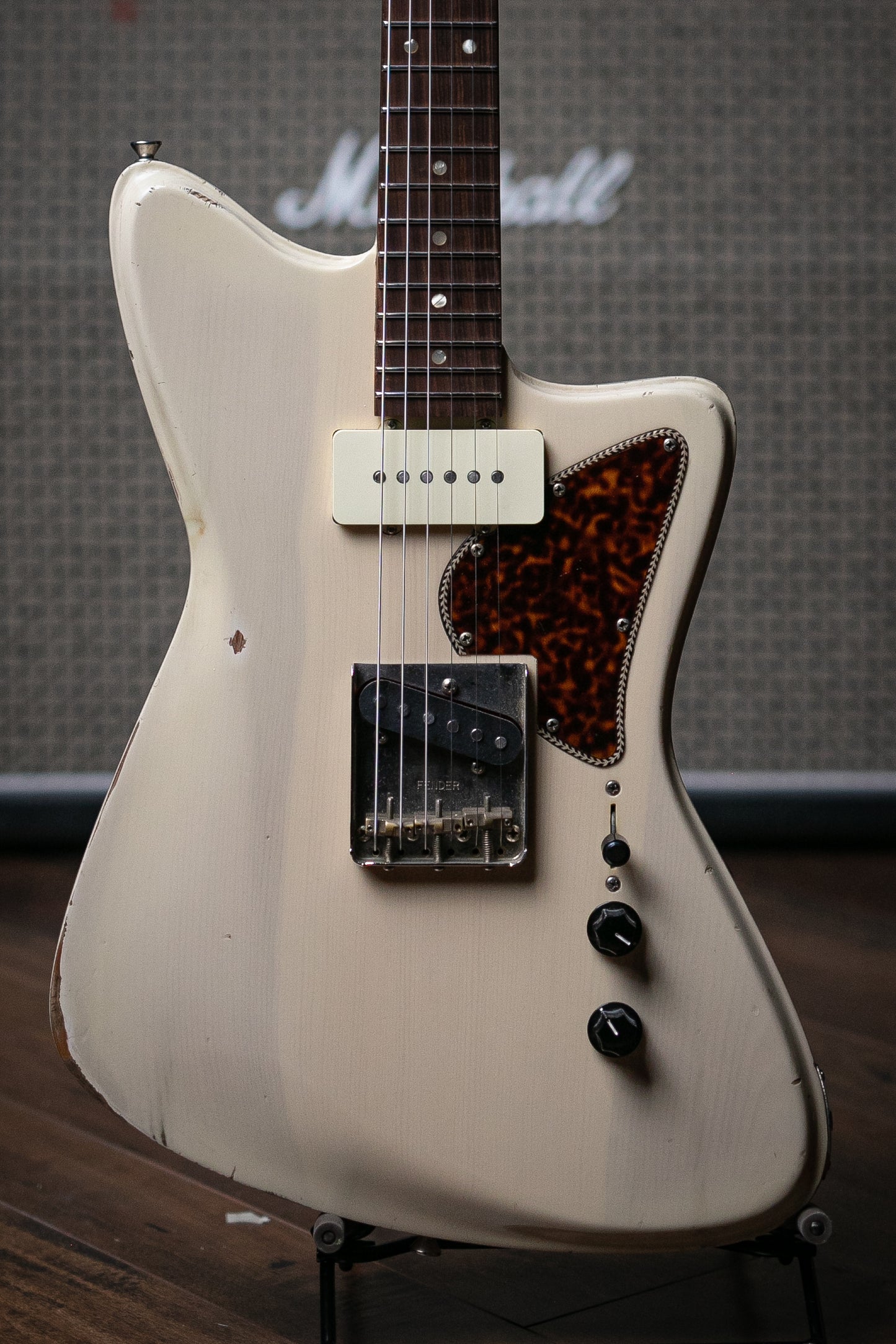 Vila Austral Electric Guitar - Blonde - Walt Grace Vintage