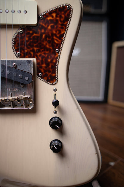 Vila Austral Electric Guitar - Blonde - Walt Grace Vintage