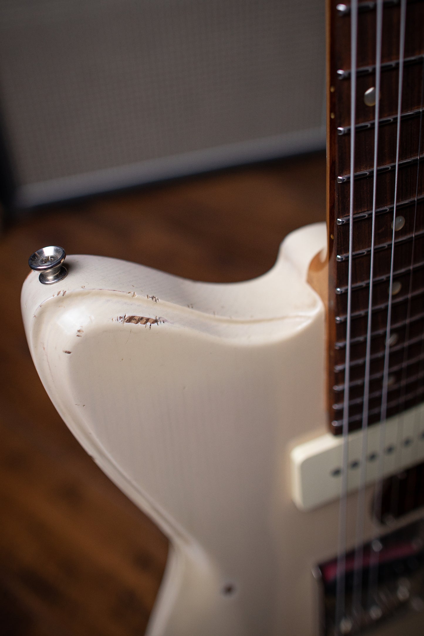 Vila Austral Electric Guitar - Blonde - Walt Grace Vintage