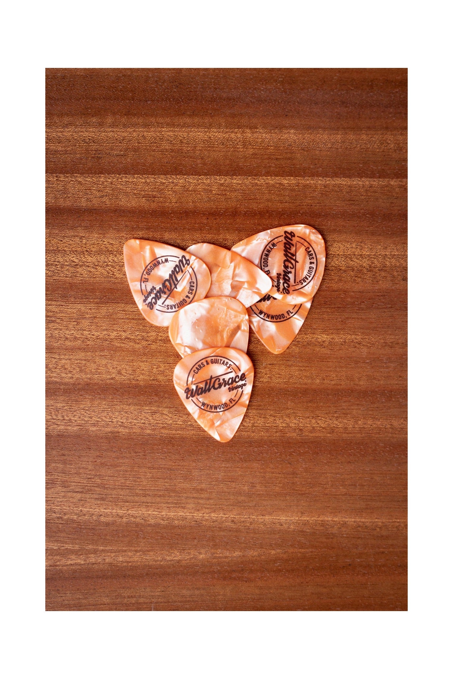 Walt Grace Vintage Celluloid Pick Pack .81mm - Orange