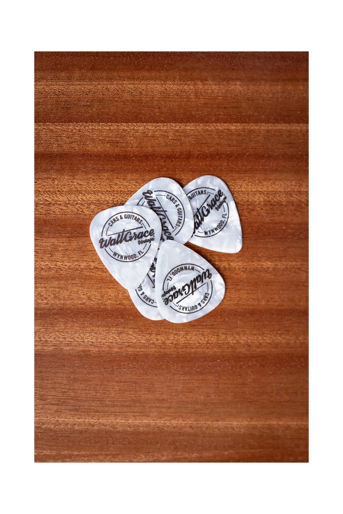 Walt Grace Vintage Celluloid Pick Pack .96mm - White Pearloid