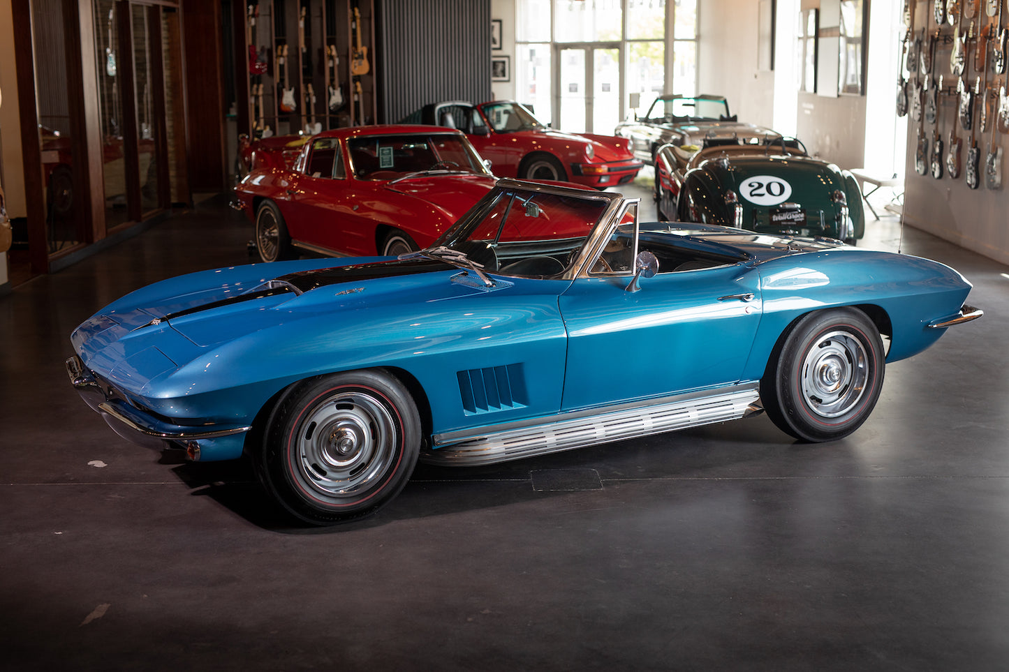 1967 Chevrolet Corvette Stingray Convertible 427/390 HP - Walt Grace Vintage