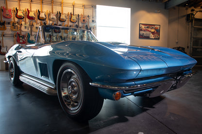 1967 Chevrolet Corvette Stingray Convertible 427/390 HP - Walt Grace Vintage