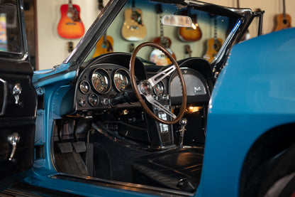 1967 Chevrolet Corvette Stingray Convertible 427/390 HP - Walt Grace Vintage