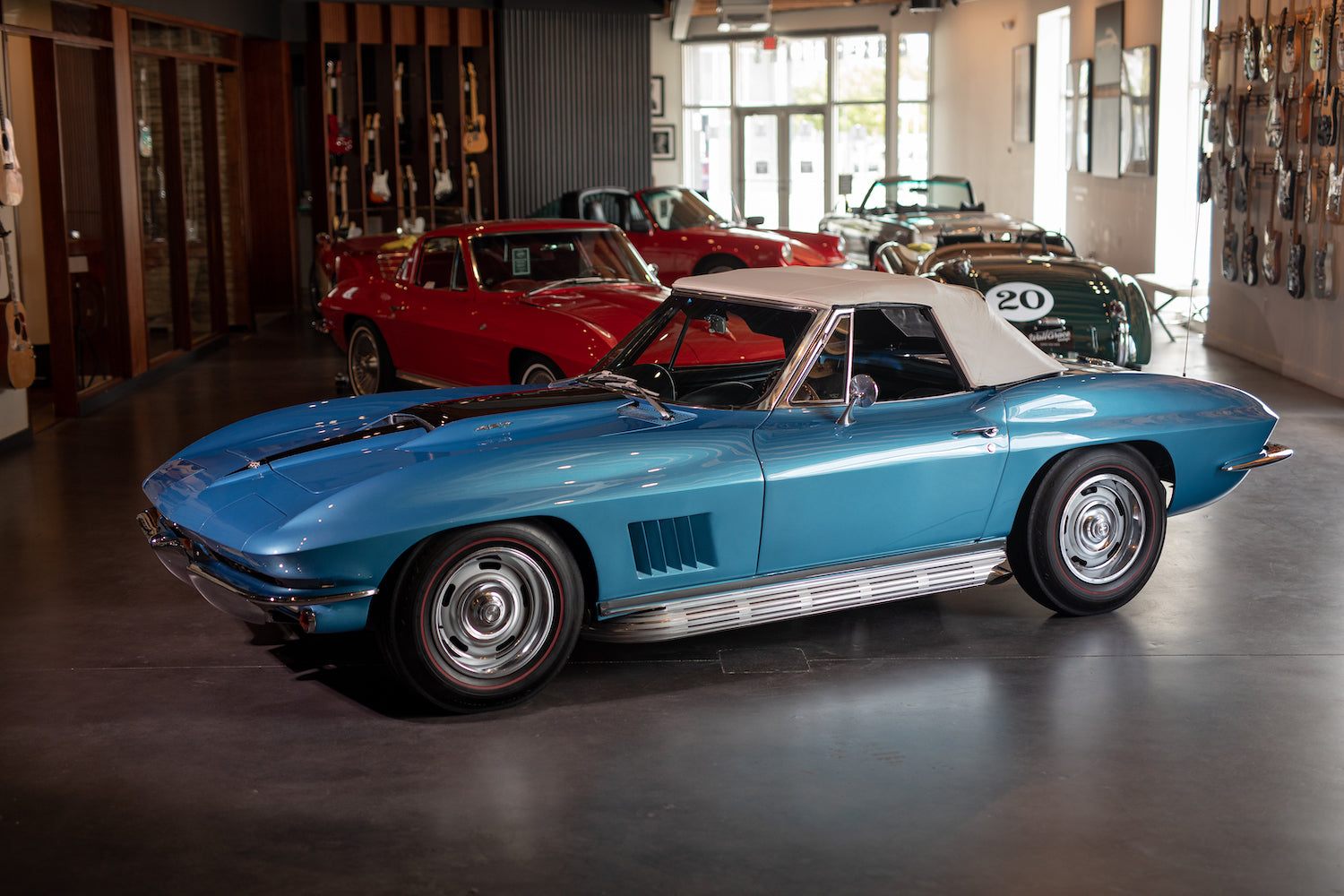 1967 Chevrolet Corvette Stingray Convertible 427/390 HP - Walt Grace Vintage