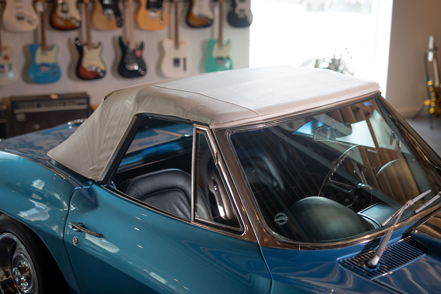 1967 Chevrolet Corvette Stingray Convertible 427/390 HP - Walt Grace Vintage