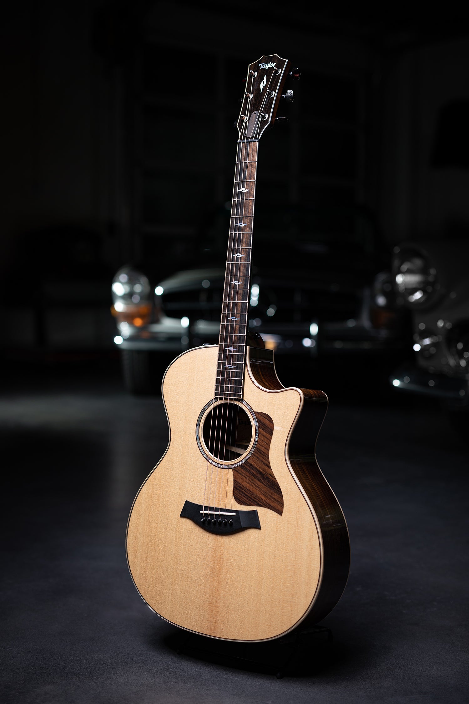 Taylor 814ce V-Class Acoustic-Electric Guitar - Natural – Walt