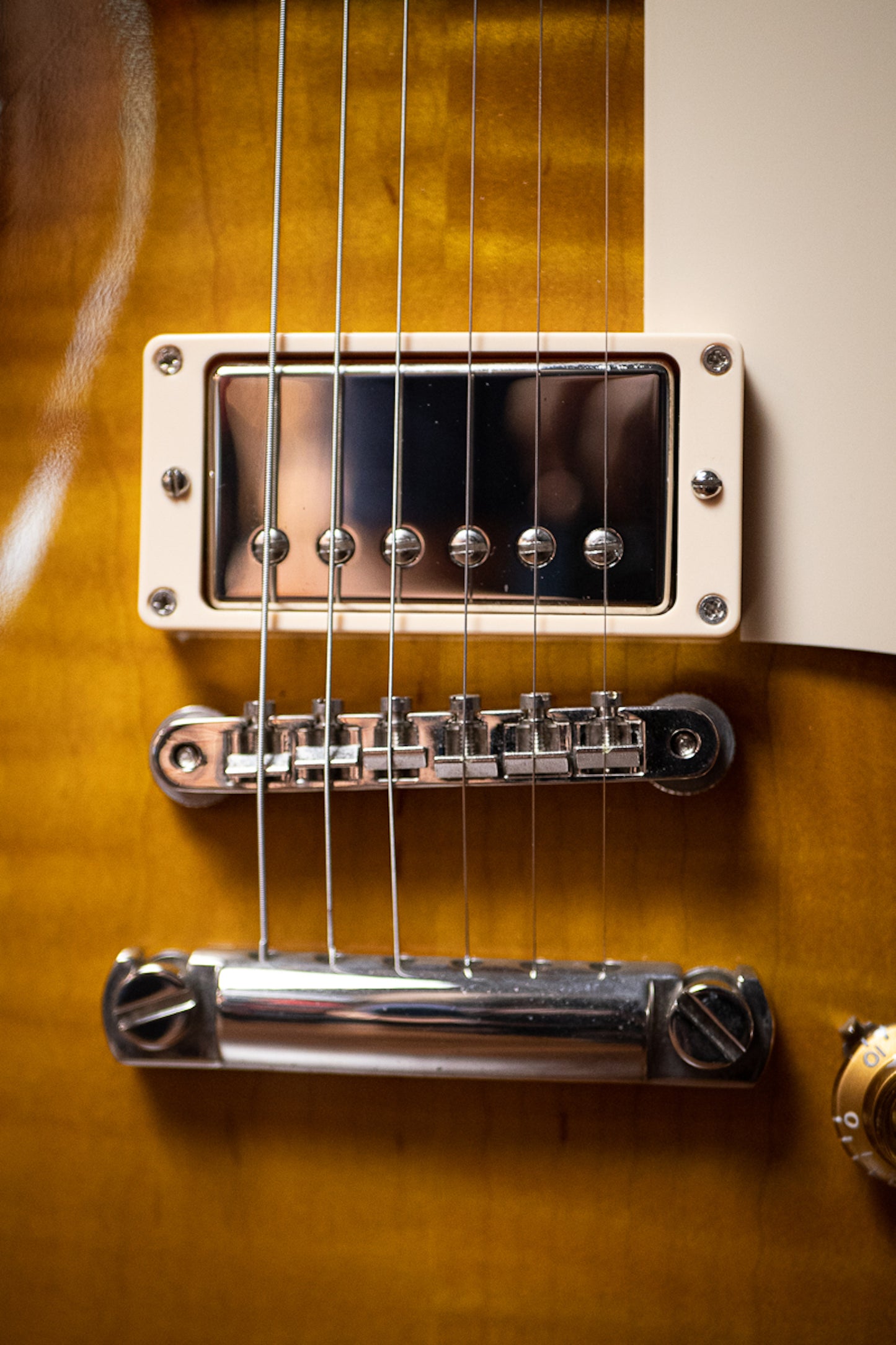 2009 Gibson 1959 Les Paul 50th Anniversary Electric Guitar - Vintage Sunburst