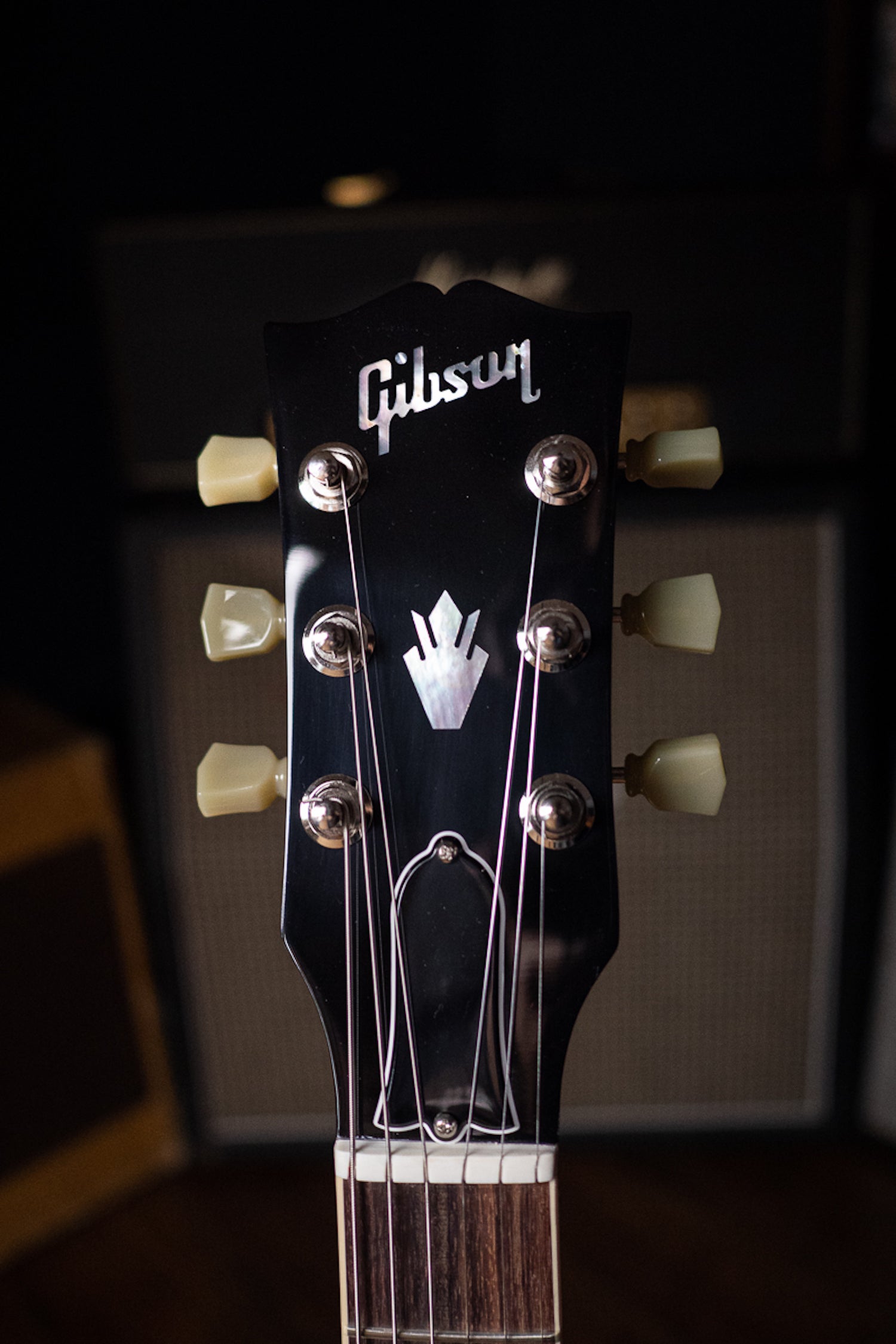 Gibson SG Standard '61 Sideways Vibrola Electric Guitar - Vintage Cherry