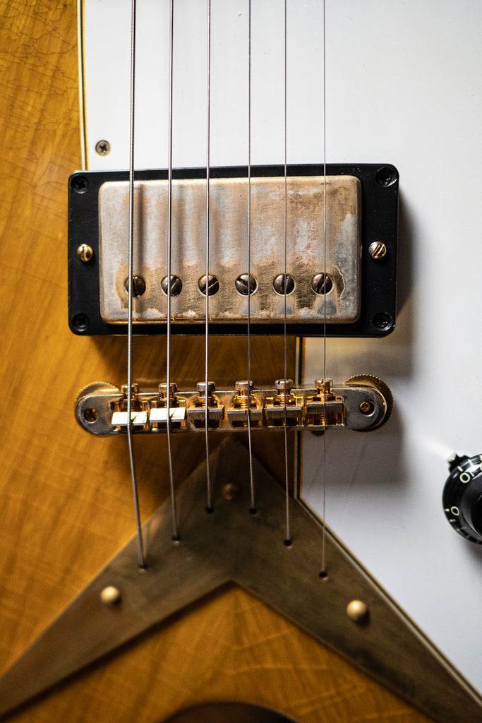 Gibson Custom Shop 58 Korina Flying V Brazilian Rosewood Fingerboard Murphy Lab Light Aged GH Electric Guitar - Natural 81081