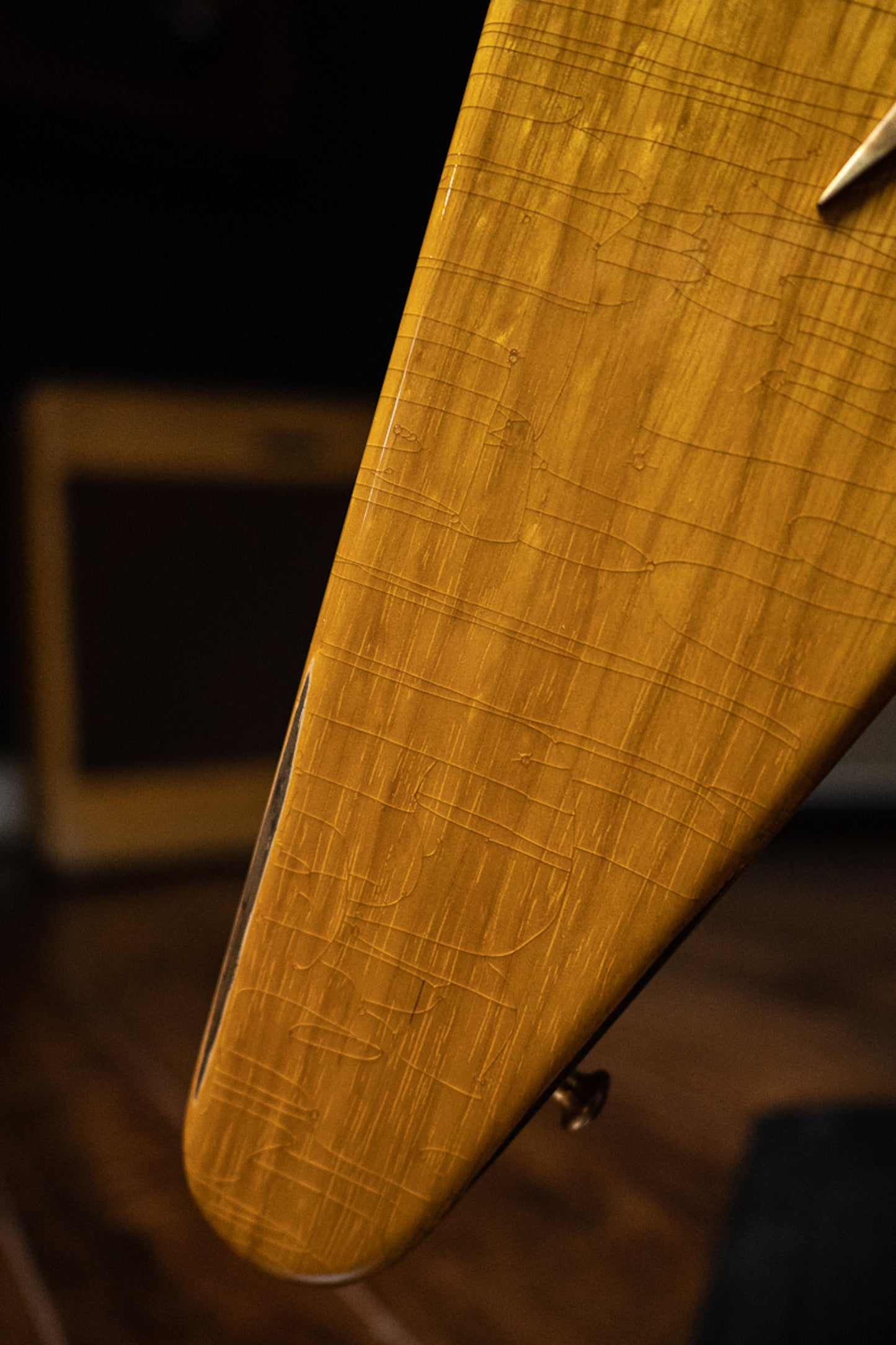 Gibson Custom Shop 58 Korina Flying V Brazilian Rosewood Fingerboard Murphy Lab Light Aged GH Electric Guitar - Natural 81081