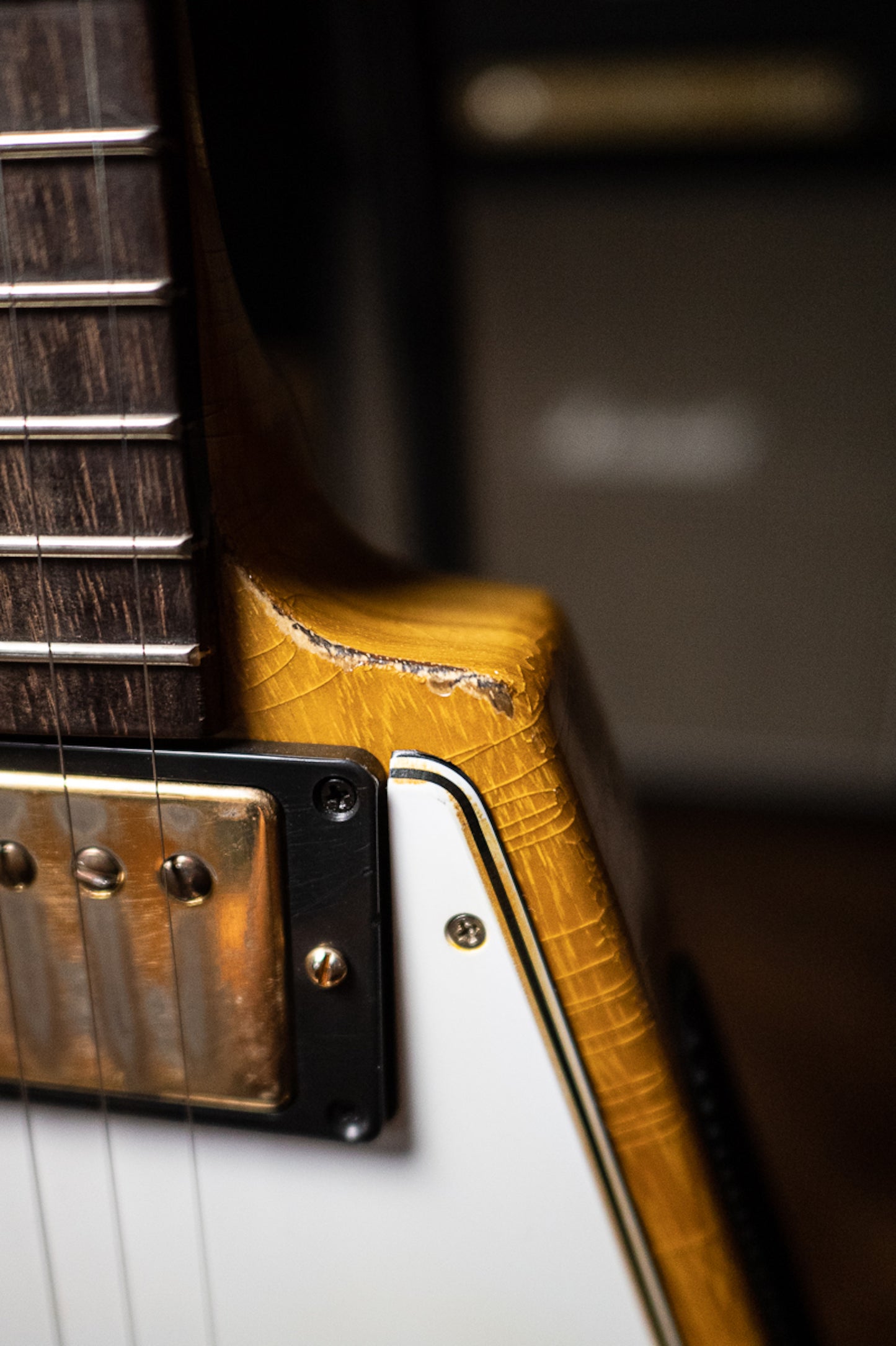 Gibson Custom Shop 58 Korina Flying V Brazilian Rosewood Fingerboard Murphy Lab Light Aged GH Electric Guitar - Natural 81081