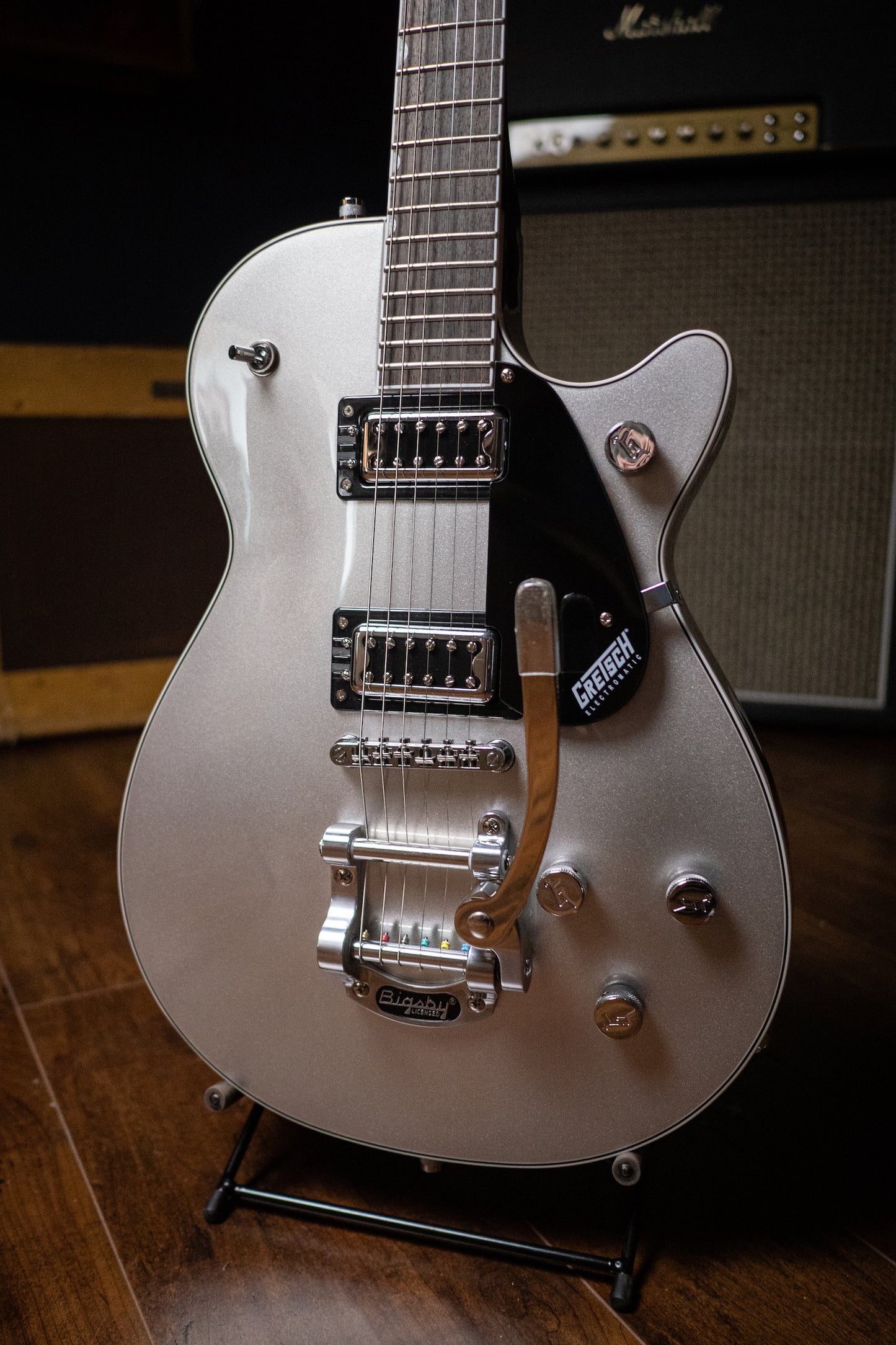 Gretsch G5230T Electromatic Jet FT Single-Cut W/ Bigsby Electric Guitar - Airline Silver