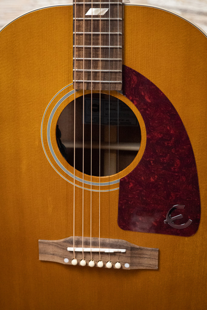 Epiphone Masterbilt Texan Acoustic-Electric Guitar - Antique Natural Aged Gloss