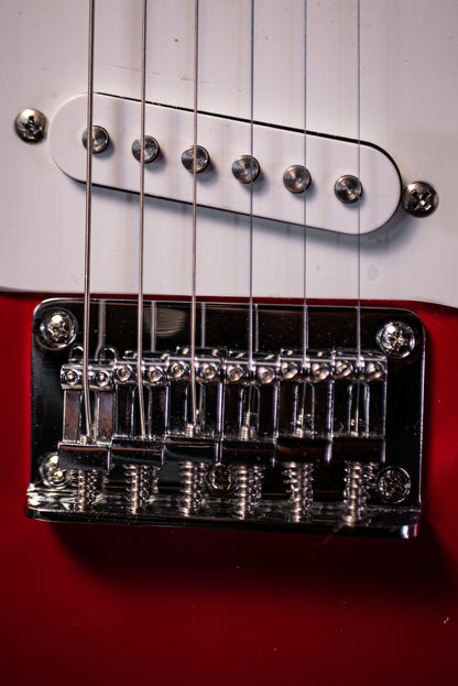 Squier Stratocaster Mini Electric Guitar - Dakota Red