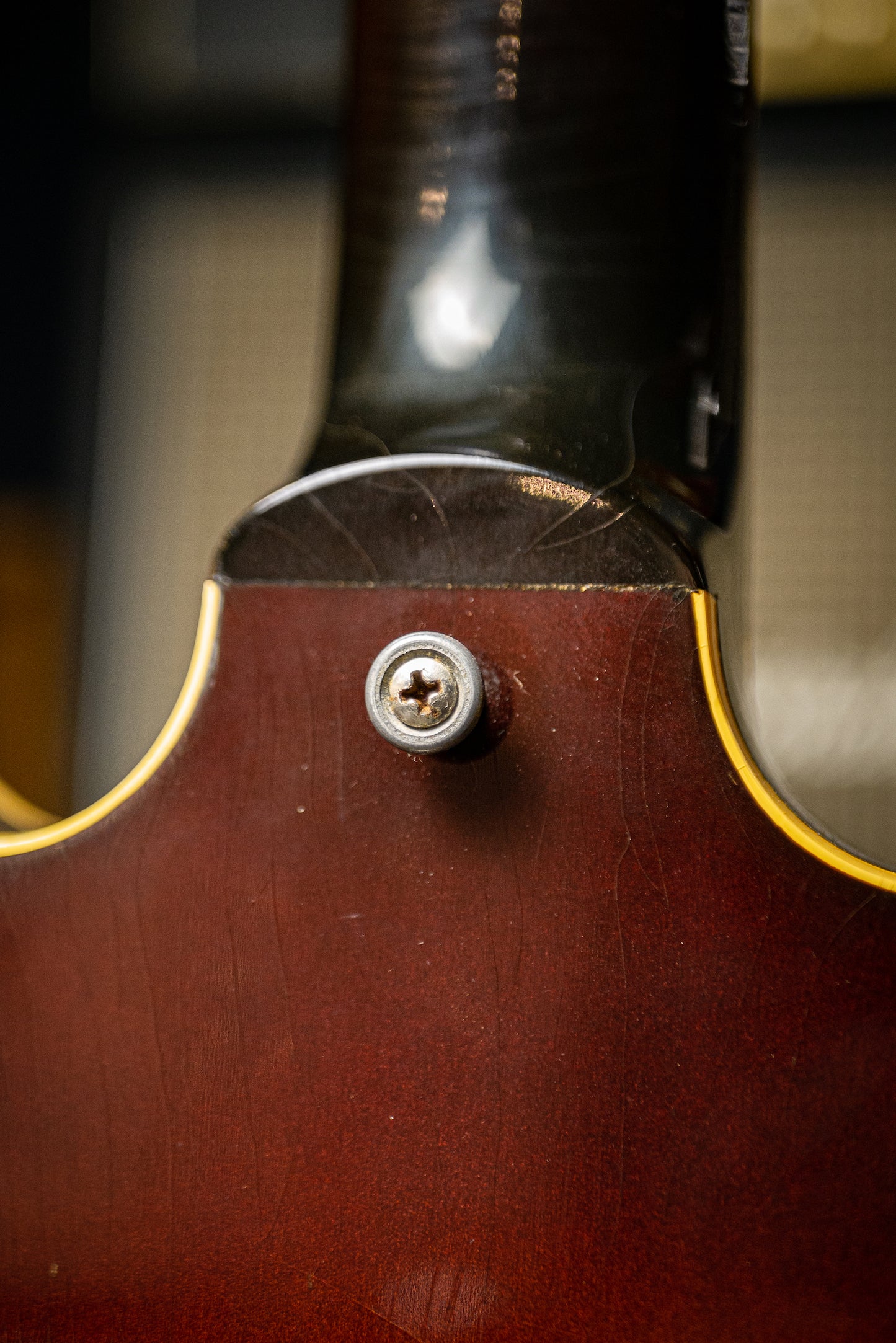 1965 Gibson ES-335TD Factory Bigsby - Sunburst Back